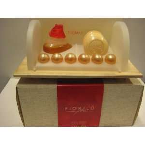  Fiorilu En Fleur Coffret 3 Pcs ( 1.0 Oz Spy + 3 Soaps + 6 