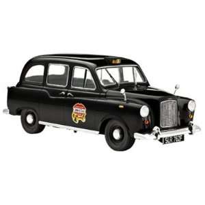  Revell London Taxi   124 Scale Model Toys & Games