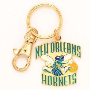  NEW ORLEANS HORNETS OFFICIAL LOGO KEYCHAIN Sports 