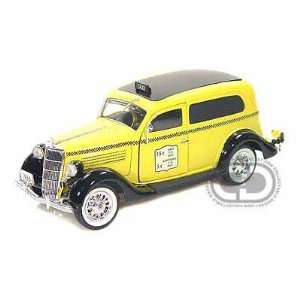  1935 Ford Sedan Delivery Taxi Cab 1/24 Yellow Toys 