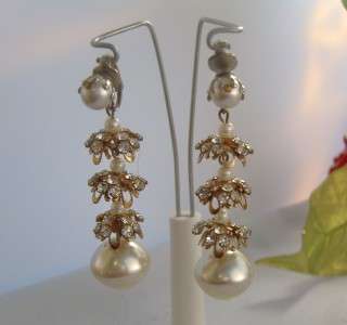   Earring Set   Large Faux Pearl Clusters   Gorgeous Clip Earring  