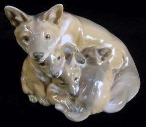 Royal Copenhagen Porcelain Figurine Fox Foxes 1788  