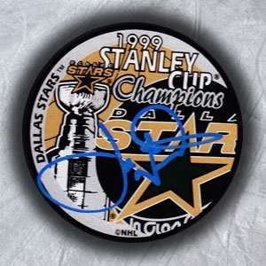    JOE NIEUWENDYK Dallas Stars SIGNED 99 Cup Puck Sports Collectibles