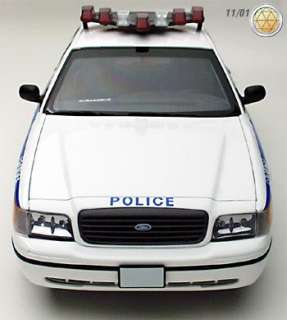 AutoArt 118 1999 Ford Crown Victoria Interceptor  NYPD diecast car
