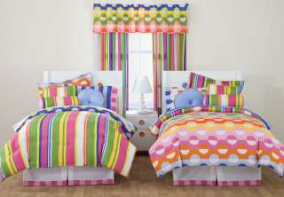Dots and striped in pink, orange, yellow, green and blue lets your 