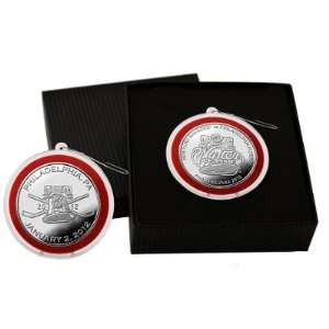  Highland Mint 2012 Nhl Winter Classic Silver Coin Ornament 