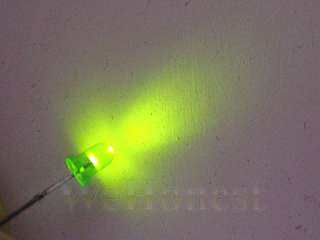 100 pcs Light Emitting Diode LEDs 3mm Green + Resistors  