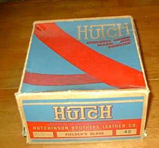 PEP YOUNG HUTCH 42 SPLIT FINGER GLOVE AND DISPLAY BOX  