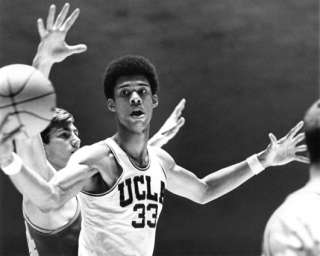 1968 UCLA LEW ALCINDOR KAREEM ABDUL JABBAR Vintage 8x10 NCAA 
