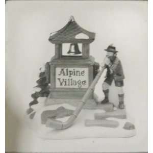   Village Alpine Village Alpenhorn Player #56182 NIB 