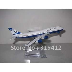   airline plane model passenger plane model christmas gift Toys & Games
