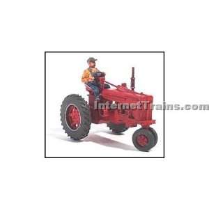    GHQ HO Scale 1950s IH Farm Tractor w/Farmer Kit Toys & Games