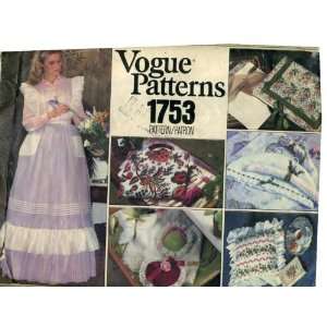  Vogue Pattern Misses Apron and Gift Items #1753 Arts 