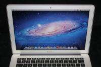   Apple MacBook Air 1.7GHz Core i5 4GB Ram 128 GB Flash Storage A1369
