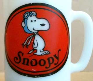 Snoopy Mug Pilot Goggles Scarf United Features 5 Avon 1969 Milk Glass 
