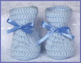 PATTERN TO CROCHET BOOTIES FOR BABY/REBORN 97  