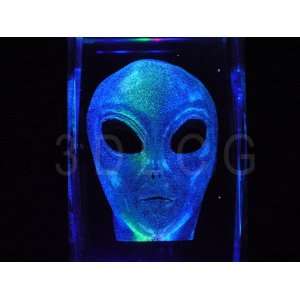  Alien Area 51 Roswell UFO 3D Laser Etched Crystal 
