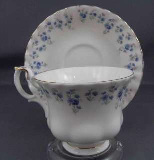 Vintage Royal Albert English Bone China Tea Cup & Saucer Sets Good 