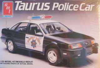 Amt Ertl Taurus Police Car 1/25 Scale Model Kit 036881060789  