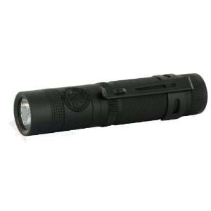 Smith & Wesson M&P 5 3V CREE XRE P4 Tactical Personal Flashlight   85 