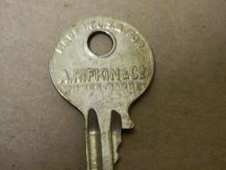 Vintage CHROME Rifkin Locking Arco Lock FOR BANK MONEY BAG WITH YALE 