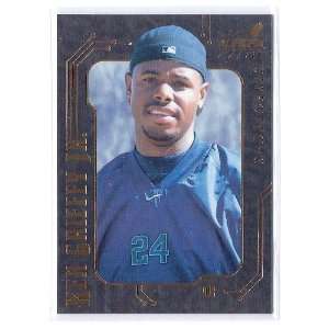 1999 Aurora Styrotechs #17 Ken Griffey Jr. Mariners Insert Baseball 
