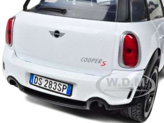   COOPER S COUNTRYMAN WHITE 1/24 DIECAST MODEL CAR BY MOTORMAX 73353