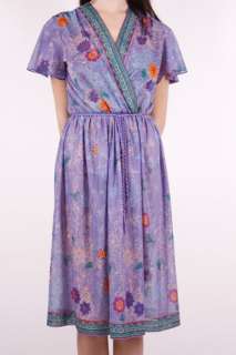  hippie party dress. Beautiful multicolored floral print throughout 