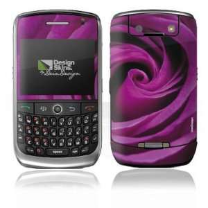  Design Skins for Blackberry 8900 Curve   Purple Rose 