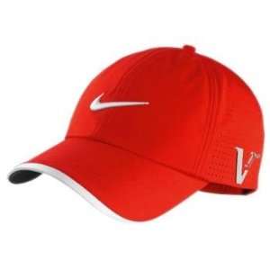   Red 2010 Preforated Golf Cap Hat New Latest Red