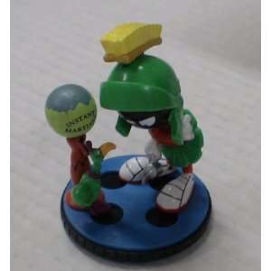  Looney Tunes Marvin the Martian Pvc Figure Toys & Games