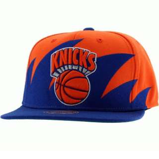 NEW YORK KNICKS Mitchell & Ness NZ04 Sharktooth NBA Snapback Hat 