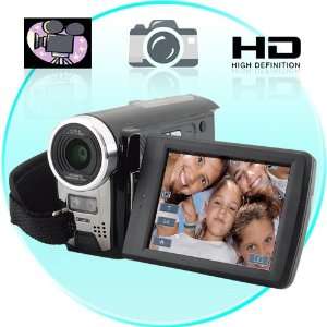  HD Camcorder   DV Camera w/ 8x Digital Zoom and 2 SD Card 