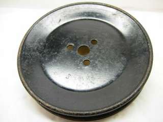 HERES A REAL (NOS) NEVER USED 330552 DH SMOG PUMP PULLEY WITH ORIGINAL 