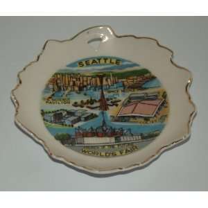  Vintage Seattle Worlds Fair 4 Dia. Souvenir Plate 