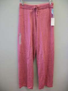 Liz Claiborne pink sweat pants size Large   short  