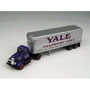   Yale Transport Semi Tractor/32 Aero Van Trailer Set Toys & Games