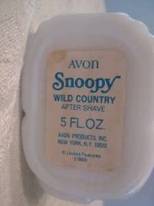   MILKGLASS FIGURAL SNOOPY DOG COLOGNE BOTTLE WILD COUNTRY AFTER SHAVE