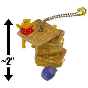  Winnie the Pooh [~2] Disney Mascot Layered Charm Series 