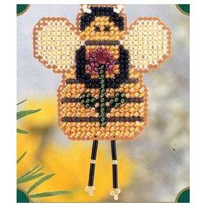  Beatrice Bee   Cross Stitch Kit Arts, Crafts & Sewing