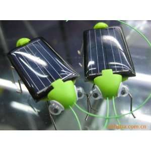  novelty mini solar toy   grasshopper  enviroment friendly 