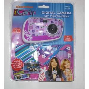  iCarly Digital Camera with Three Faceplates Toys & Games