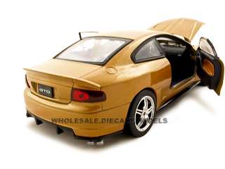 2005 PONTIAC GTO RAM AIR ORANGE 124 DIECAST MODEL CAR  