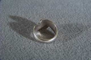 VINTAGE STERLING SILVER OVAL MOON STONE BOLD RING 7.5  