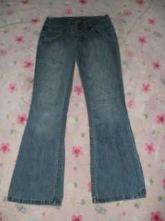 BKE DIVA AMSTERDAM 28X32 LOW Destroyed Flare leg jeans  