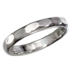    Sterling Silver 2.5mm Hammered Wedding Band Ring (size 07) Jewelry