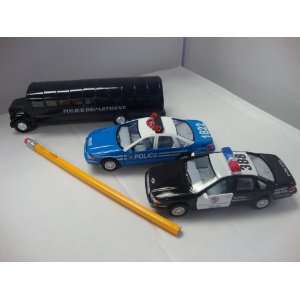  A set of three police cars Toys & Games