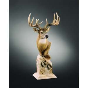  Mill Creek Studios   Lookout   3843   Deer Figurine