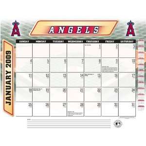  Los Angeles Angels MLB 22 x 17 Desk Calendar Sports 