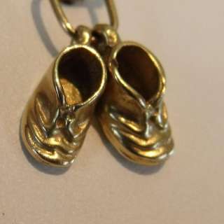 14K YELLOW GOLD PAIR BABY BOOTIES SHOES CHARM PENDANT  